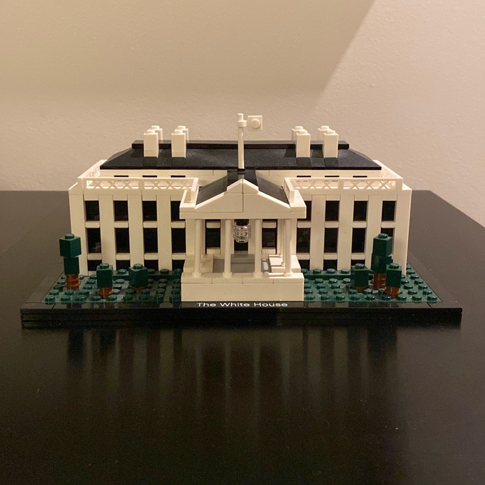 Retired Lego Architecture The White House 21006